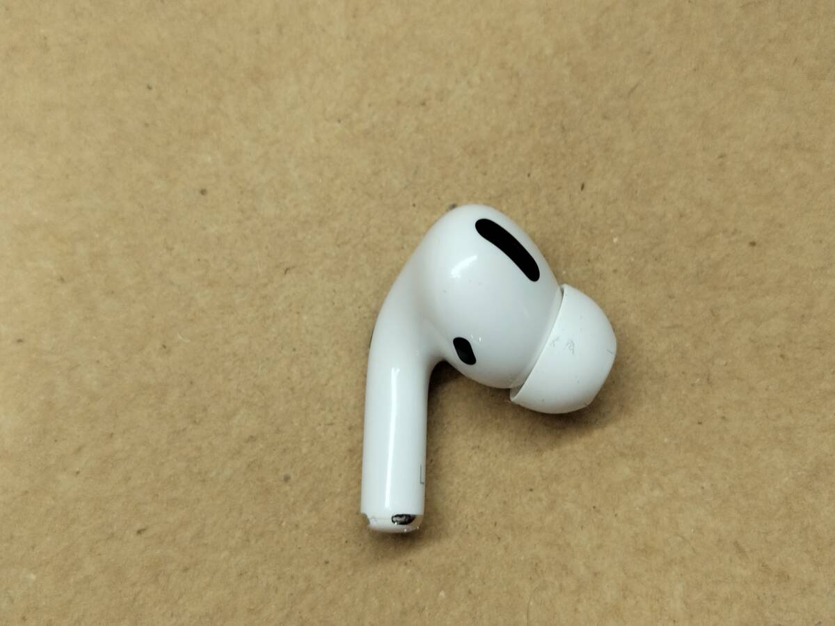 【USED】 P-3L Apple Airpods pro アップル 純正 エアーポッズ プロ 第1世代 イヤホン L側のみ A2084_画像2