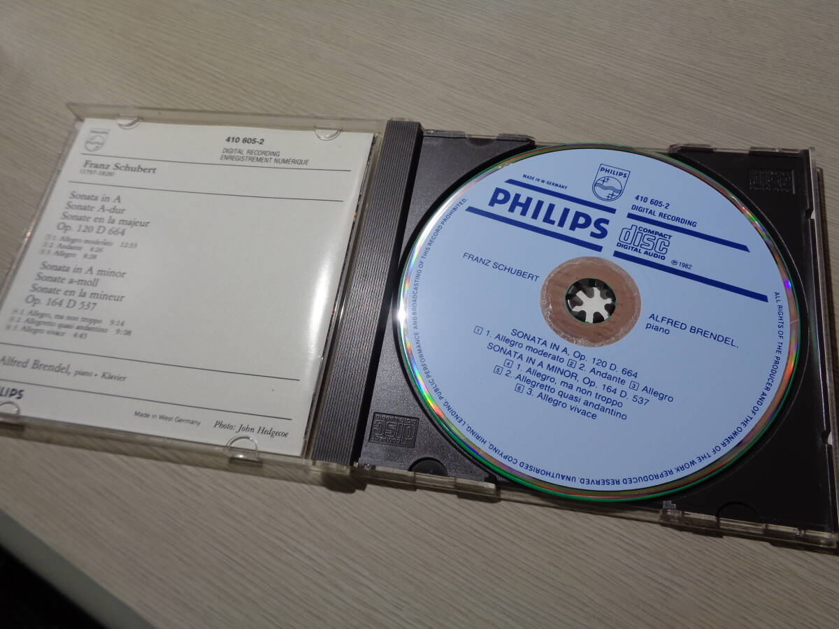 西ドイツ青ラベル/アルフレッド・ブレンデル,ALFRED BRENDEL/SVHUBERT:PIANO SONATAS(WEST GERMANY/PHILIPS:410 605-2 BLUE FACE CD_画像2