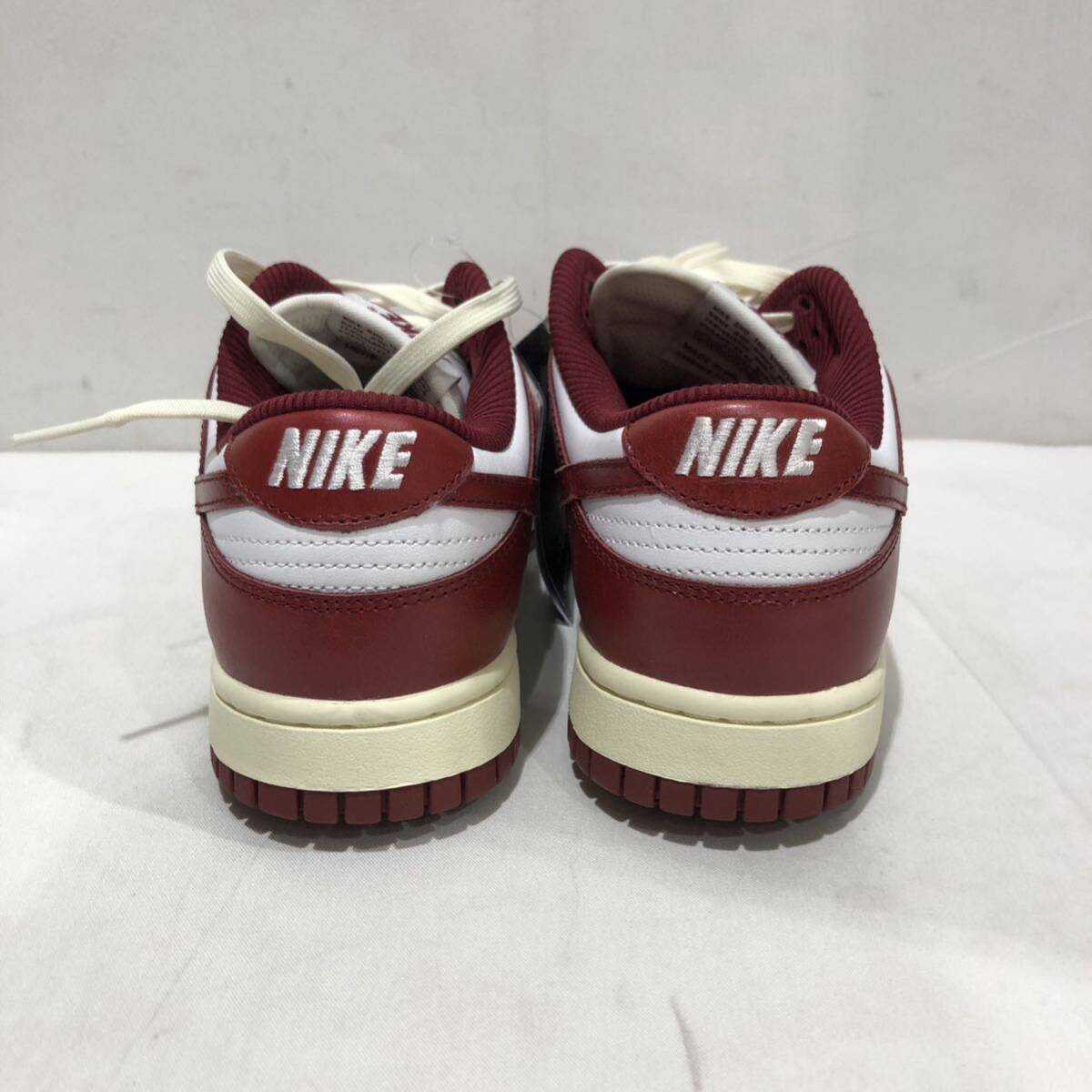 【NIKE】WMNS Dunk Low PRM Team Red and White ナイキ 26cm RED ローカットスニーカー FJ4555-100 ts202405_画像3