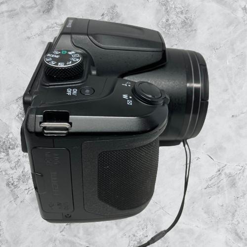Nikon デジタルカメラ COOLPIX B500 ブラック 単三乾電池付