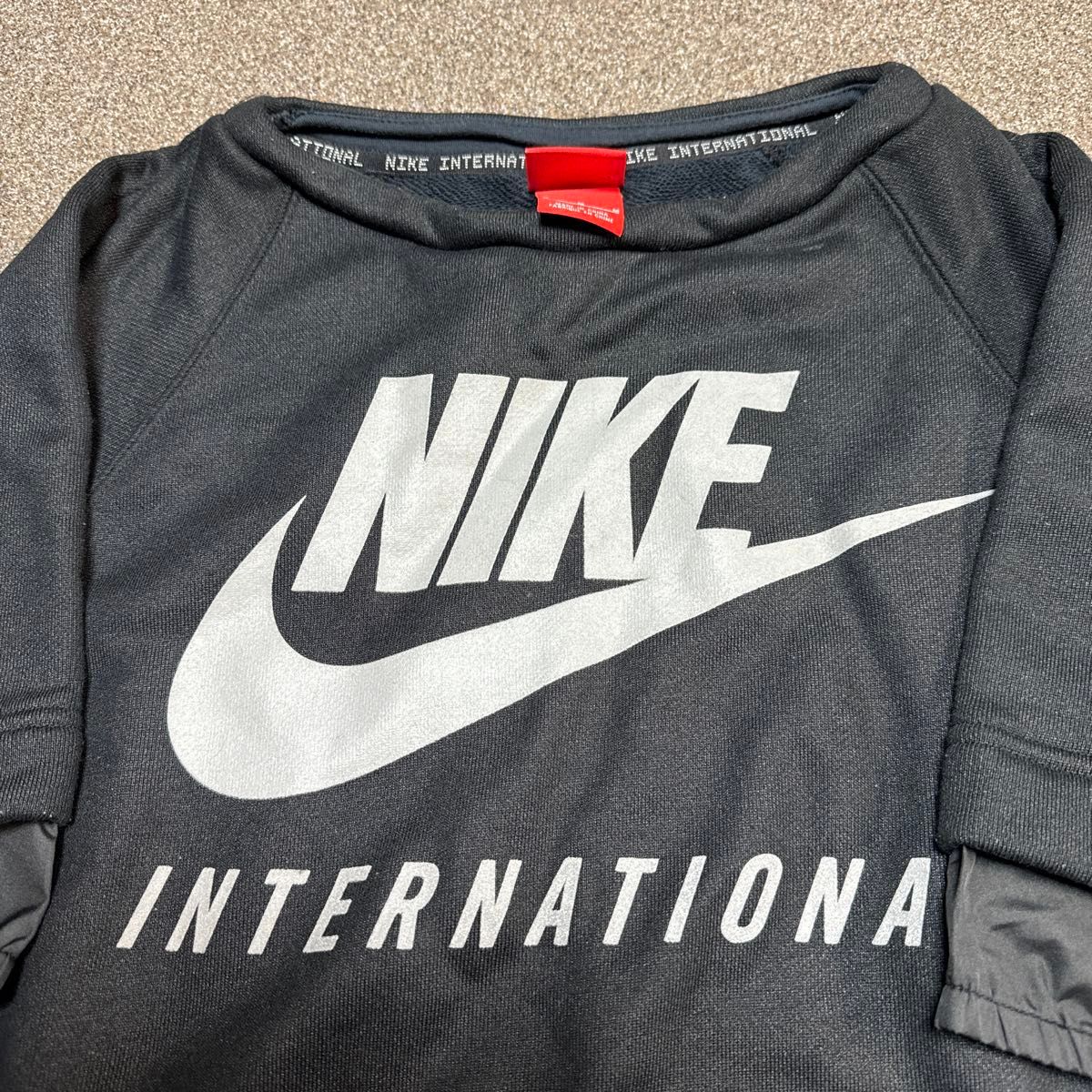 NIKE Tシャツ