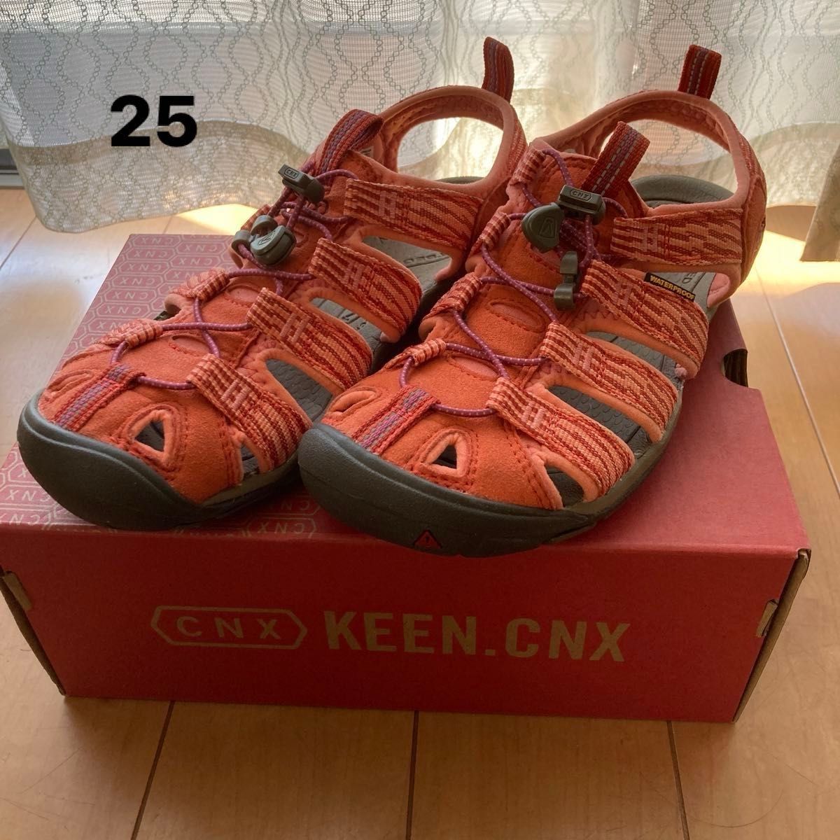 KEEN キーン　CNX  レディース　25