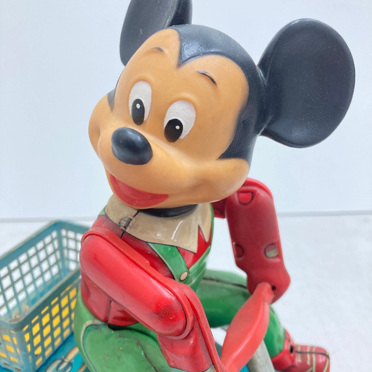 **[13] жестяная пластина больше рисовое поле магазин Mickey Mouse электрический жестяная пластина Disney игрушка текущее состояние товар работоспособность не проверялась Showa Retro 06/050813m**