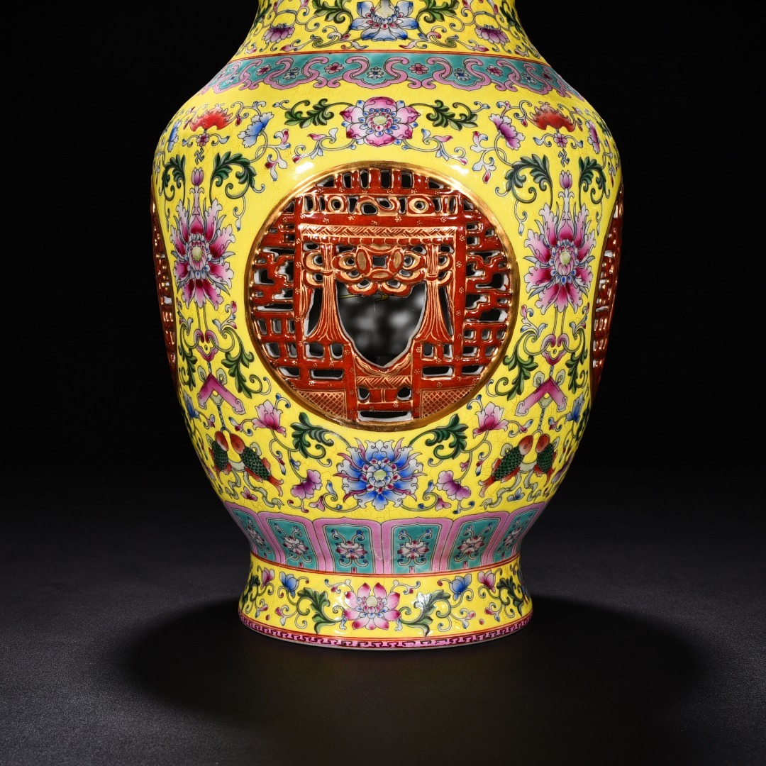 大清雍正琺瑯彩双耳蒔金花鳥賞瓶 陶磁器 現代工芸品 美術品 置物 大清雍正琺瑯彩双耳蒔金花鳥賞瓶 陶磁器 現代工芸品