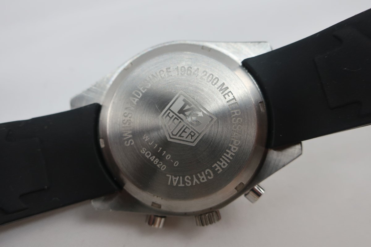 ★【B送900円】　264　TAG Heuer　タグホイヤー　カレラ　クロノグラフ　WJ1110-0 SQ4820　メンズ　クオーツ　不動品_画像9