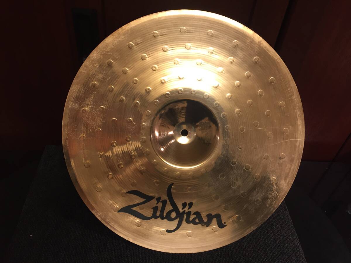  Zildjian 　ZBT　 Clash  　１６ дюймов 　