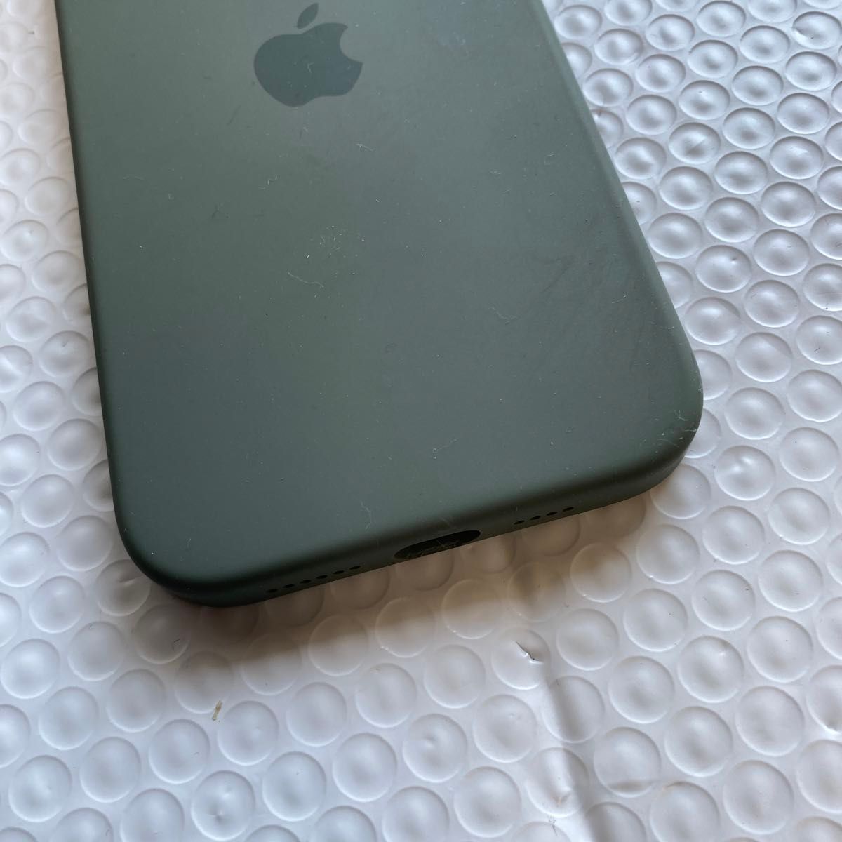 Apple iPhone13Pro MAX 純正スマホケース　中古品