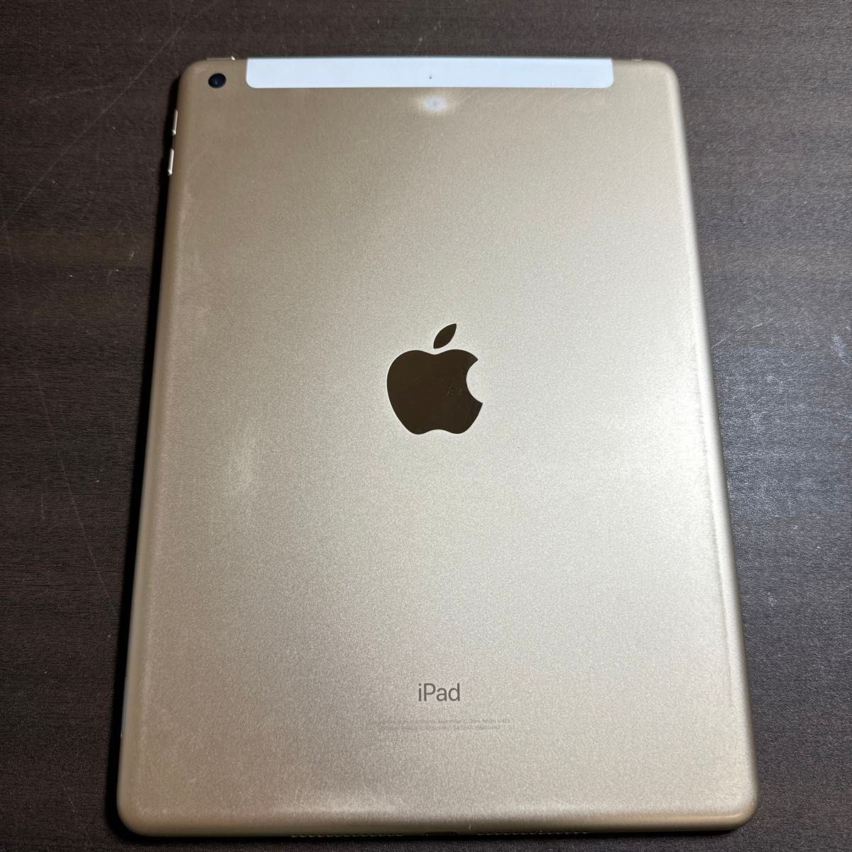 16069 iPad5世代　128GB ゴールド　SIMフリー　ジャンク品　※本体のみ