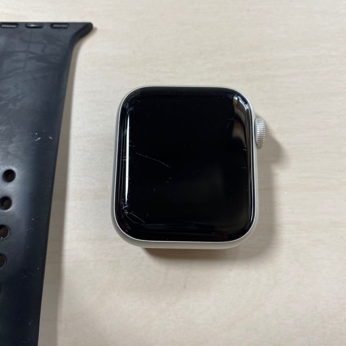9142  Apple Watch Series4 中古品