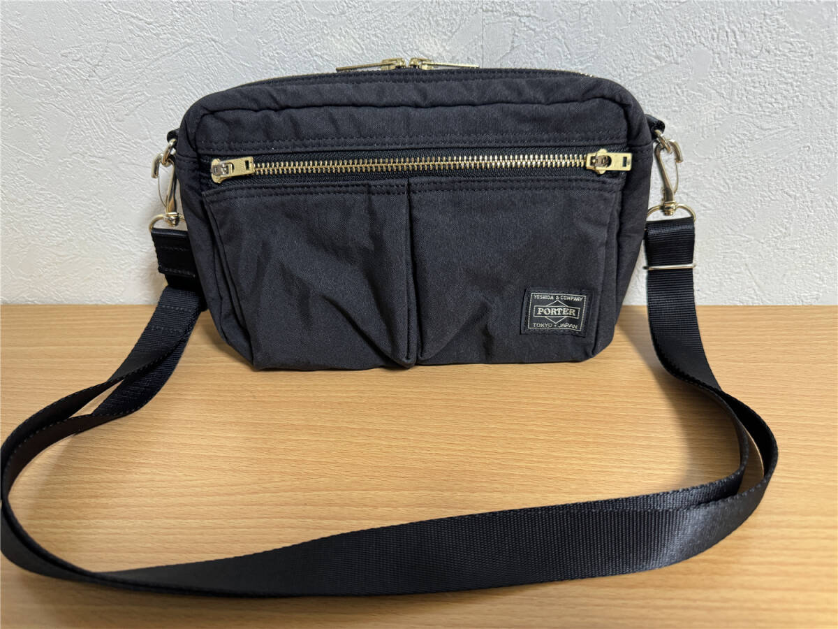 極美品●定価20900円●ポーター 吉田カバン PORTER DRAFT 2way ショルダーバッグ 品番：656-06175 和紙繊維 黒の画像1