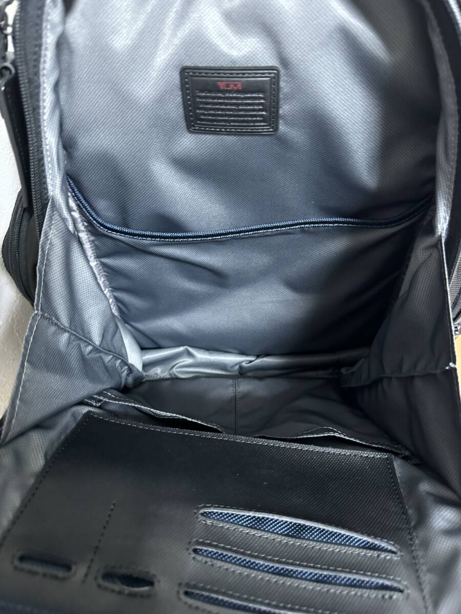 人気商品●極美品●TUMI ALPHA2 T-Pass ビジネス・クラス・ブリーフパック ブラック 26578D2 リュックサック 黒 国内正規品 _画像8