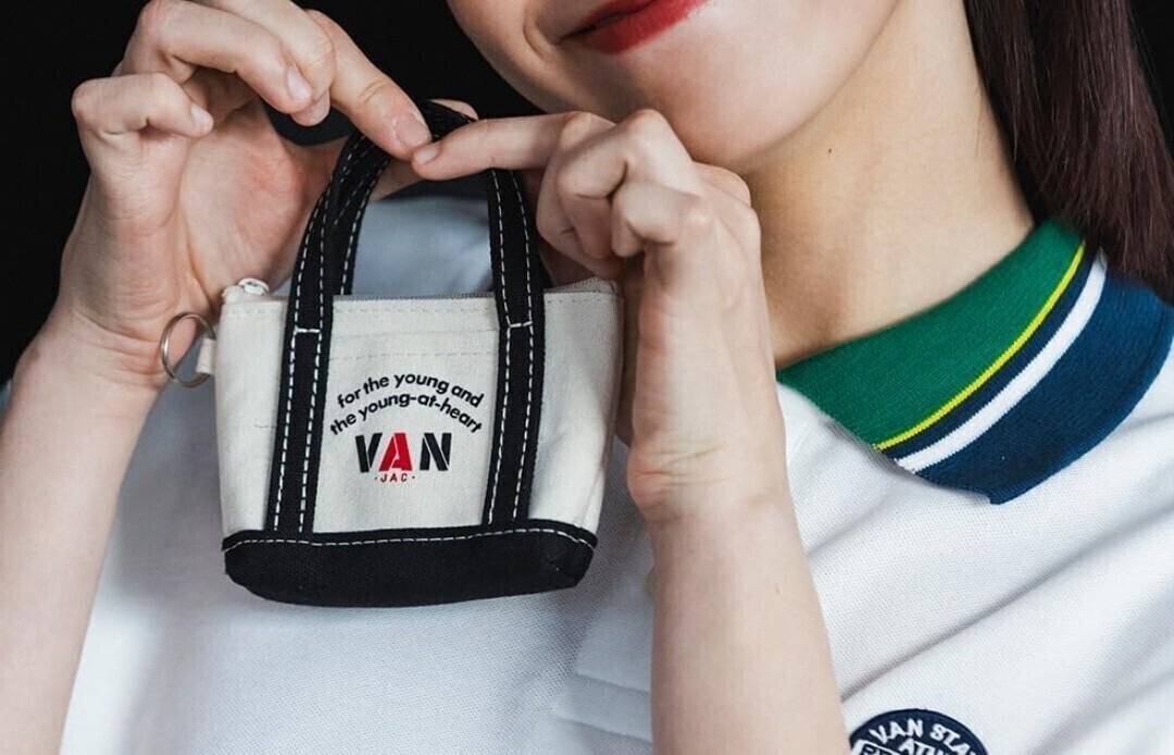 VAN JAC IVY トートバッグ型 ミニポーチ 宝島社限定品 ※簡易包装です_画像1