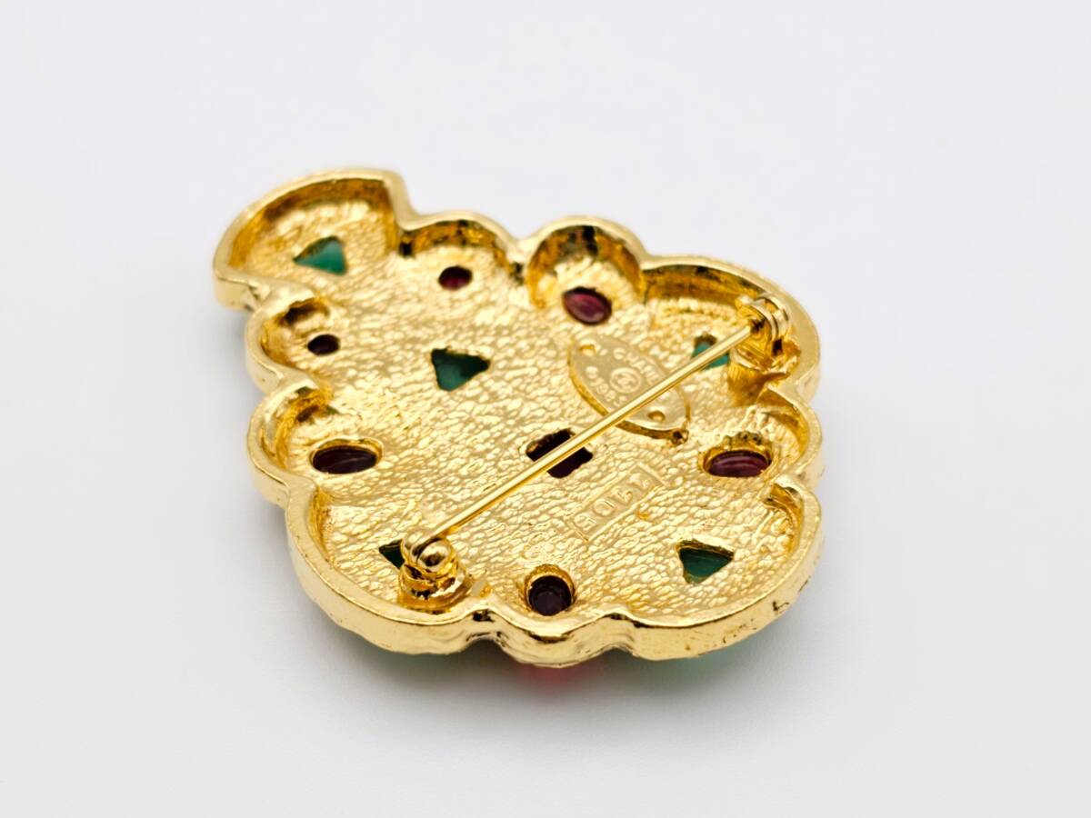  очень красивый товар CHANEL Chanel брошь цветной камень Gold очень редкий Vintage