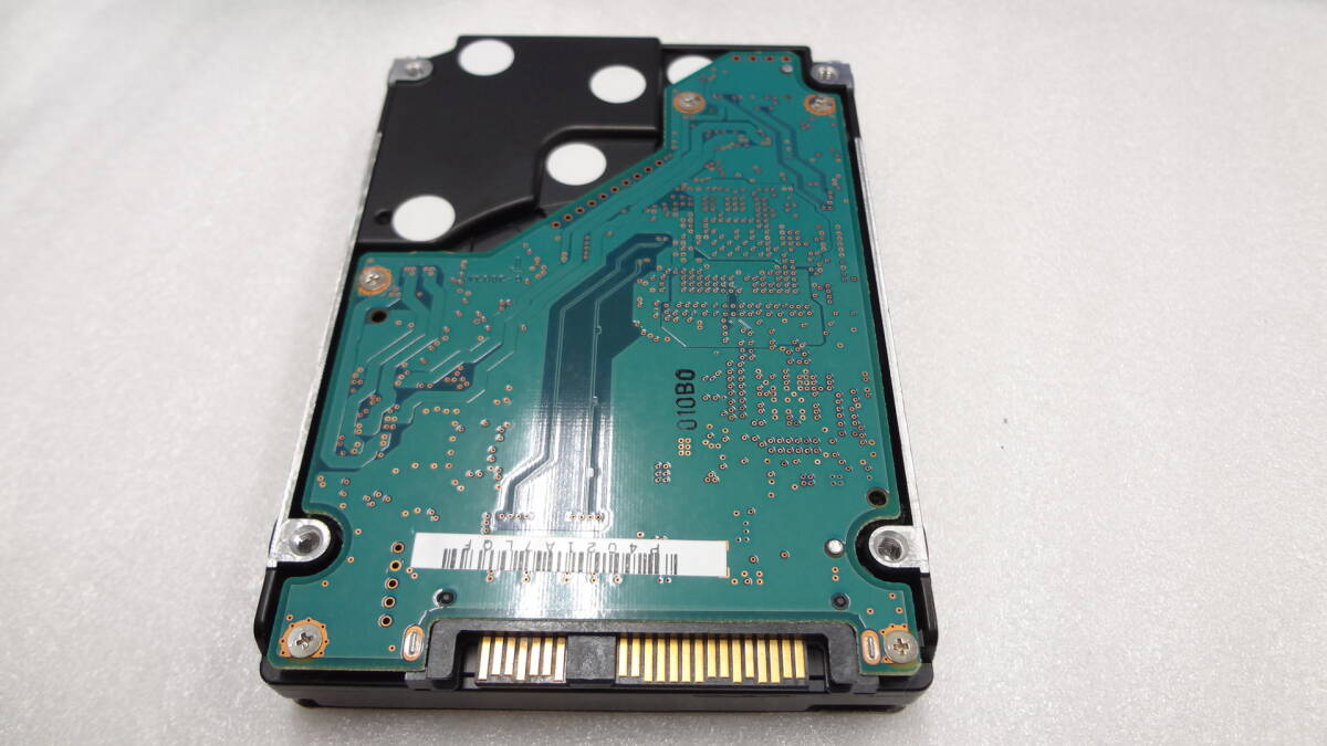 2.5インチHDD TOSHIBA MBF2600RC 010A 600GB SAS2.0 10025rpm 15mm厚 中古動作品(w919)_画像2