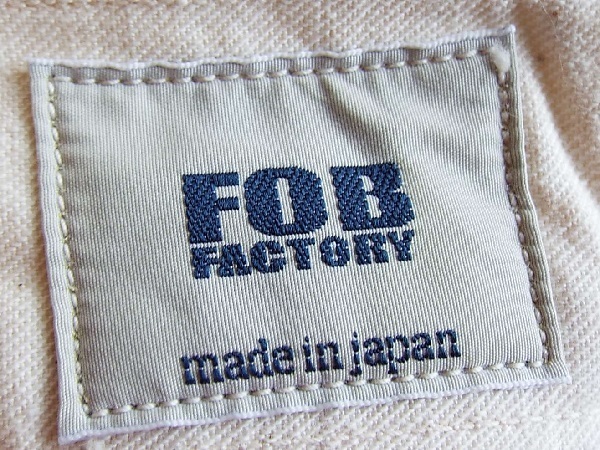 T760【美品】F.O.B FACTORY(エフオービーファクトリー)5ポケット デニムワークパンツ F1143 W28 新品12,000円_画像4