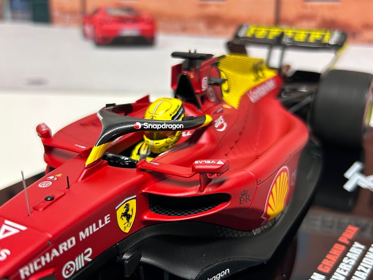 BBR 1/18 Ferrari F1-75 Monza GP C.ルクレール　フェラーリ　ミニカー