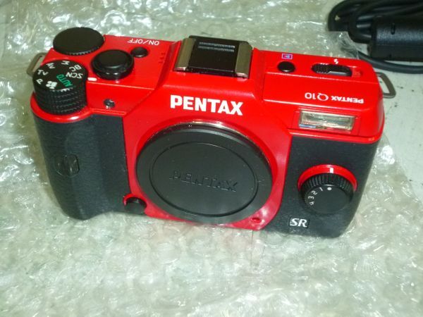 完動美品 PENTAX Q10 SMC 5-15mm F2.8-4.5 ED AL ズームレンズキット 元箱 ソフトカバー付_画像5