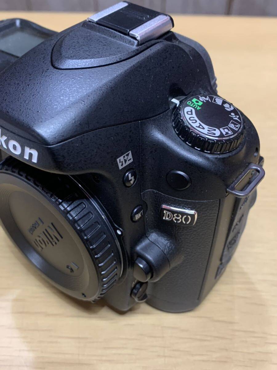 Nikon D80 デジタル一眼レフ カメラ ブラック ボディ 2200730 バッテリー正常 通電確認済 説明書あり 中古美品_画像4