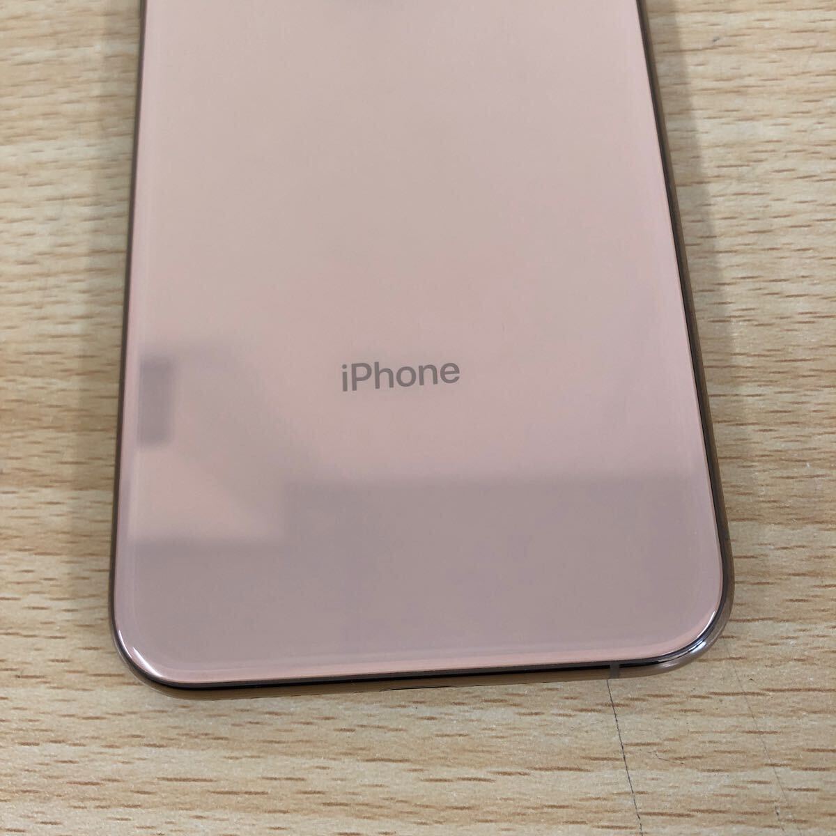 中古品 Apple iPhone Xs 64GB ゴールド MTAY2J/A SIMロックあり SoftBank 判定:◯ 初期化済み 本体のみ スマホ・携帯電話の画像6