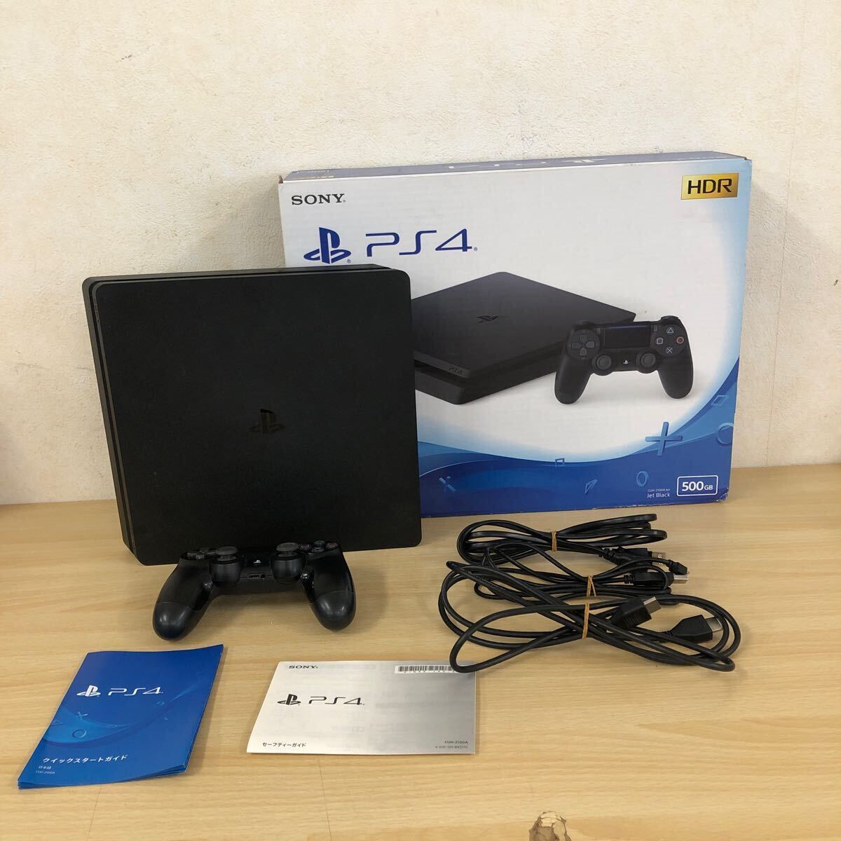  secondhand goods Sony SONY PlayStation 4 500GB CUH-2100AB01 jet black the first period . settled PS4 game machine 