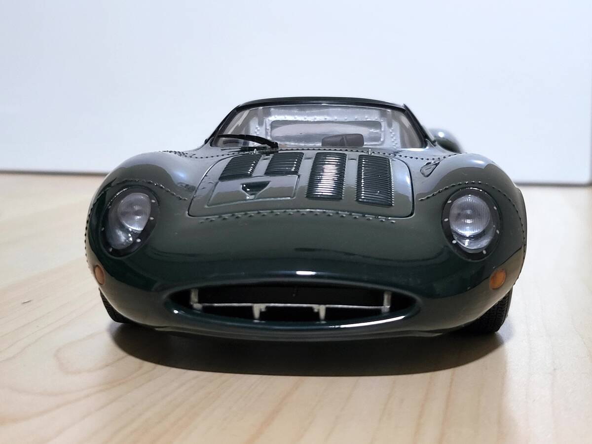 1/18 年式考慮すれば美品 AUTOart 73541 Jaguar XJ 13 (GREEN) (CLOSED BOX) オートアート ジャガー グリーン ブランド初期モデル_画像8