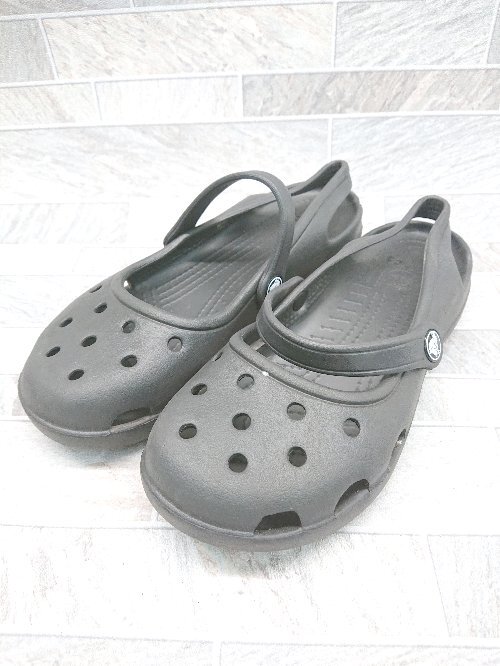 ◇ CROCS クロックス シンプル 軽量 サンダル サイズ7 ブラック レディース P_画像1