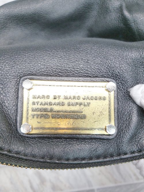 ◇ MARC BY MARC JACOBS マークバイマークジェイコブス ロゴ キレイめ ショルダーバッグ ブラック レディース P_画像5