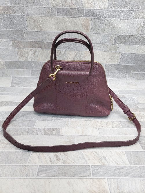 ◇ ◎ CHARLES & KEITH チャールズ＆キース 2WAY キレイめ ロゴ ハンド ショルダーバッグ パープル系 レディース P_画像1