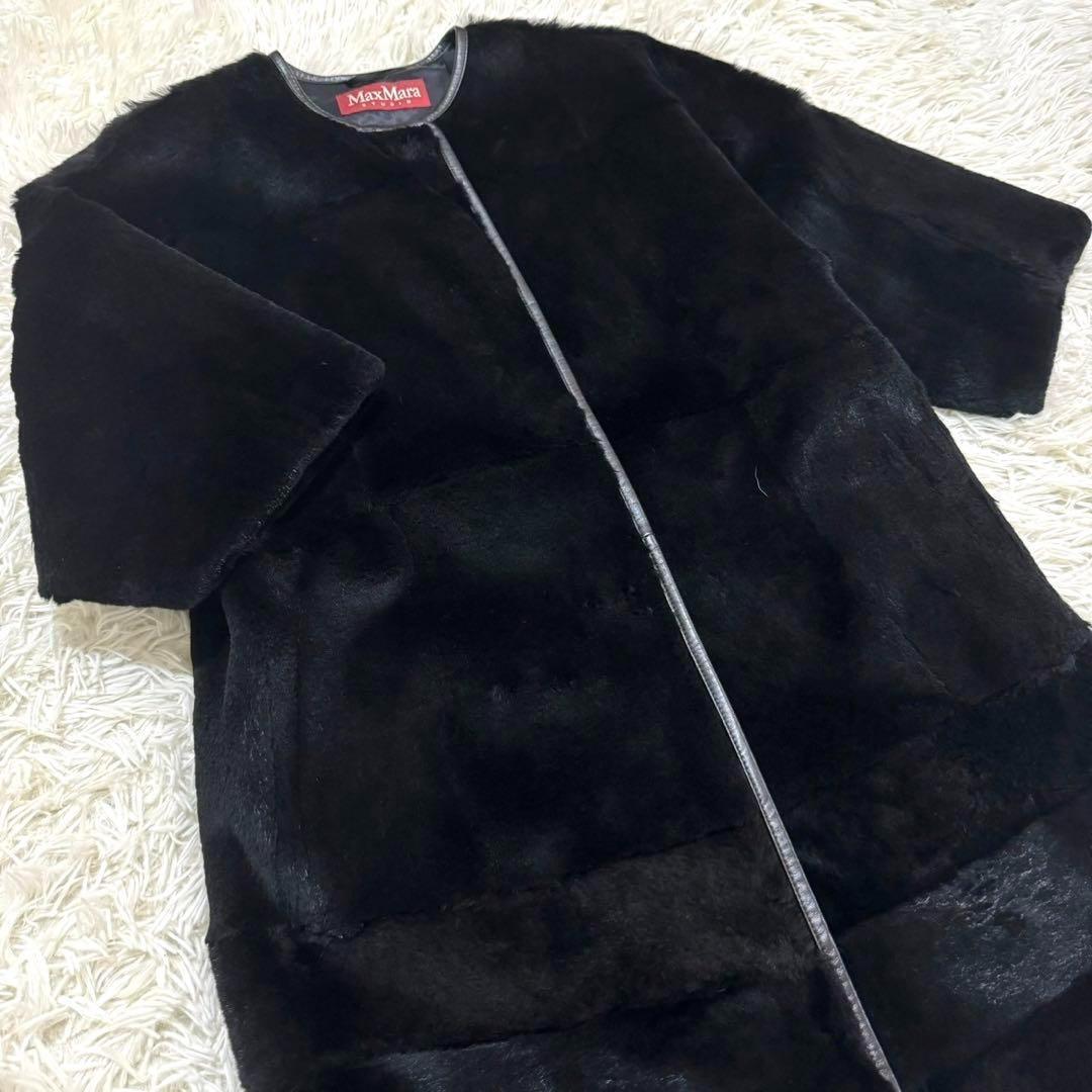 【極美品 定価20万】Max Mara マックスマーラ 最高級ラパンファー 本革 ノーカラーコート 36 ブラック 黒 ロングコートの画像5