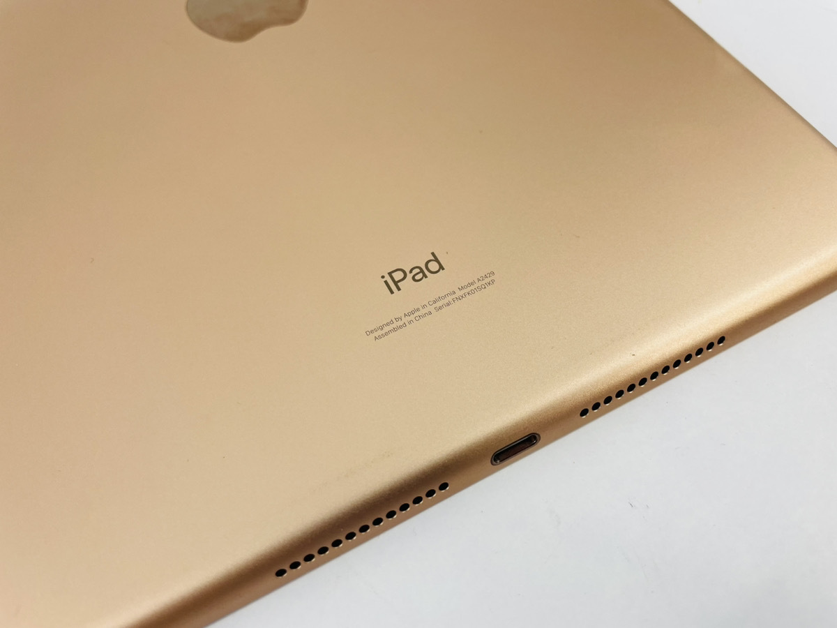 ■【中古・ジャンク品】Apple iPad 第8世代 Wi-Fi + Cellular 32GB A2429 Gold ゴールド　アイパッド　アップル　タブレット　端末_画像5