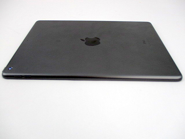 1円★ Apple iPad アップル アイパッド MK2K3J/A 64GB 第9世代 スペースグレイ タブレット 電子機器 本体のみ 中古の画像7