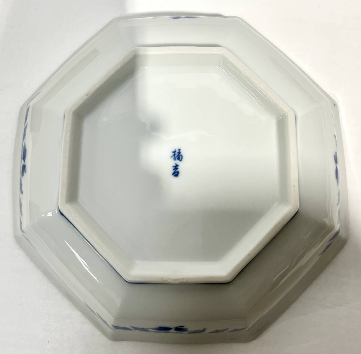 ..(PEY172) Japanese-style tableware blue . star anise Tachikichi bowl fish . writing small needle 5 tree box attaching secondhand goods 100 size 