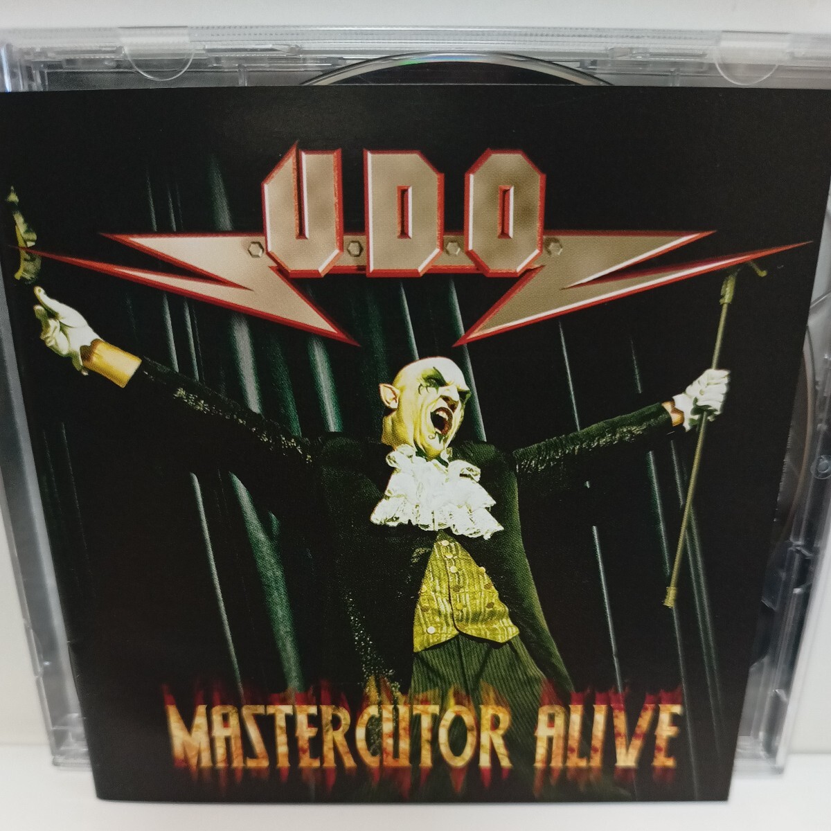 U.D.O「MASTERCUTOR ALIVE」2CD ステッカー付き_画像1