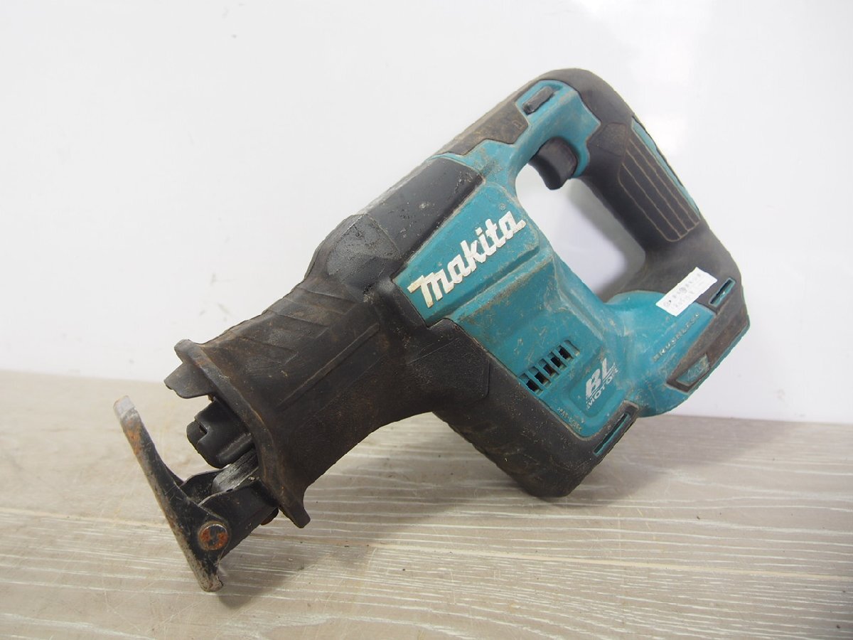 ☆【1R0515-8】 makita マキタ 充電式レシプロソー JR188D 18V ジャンク_画像1