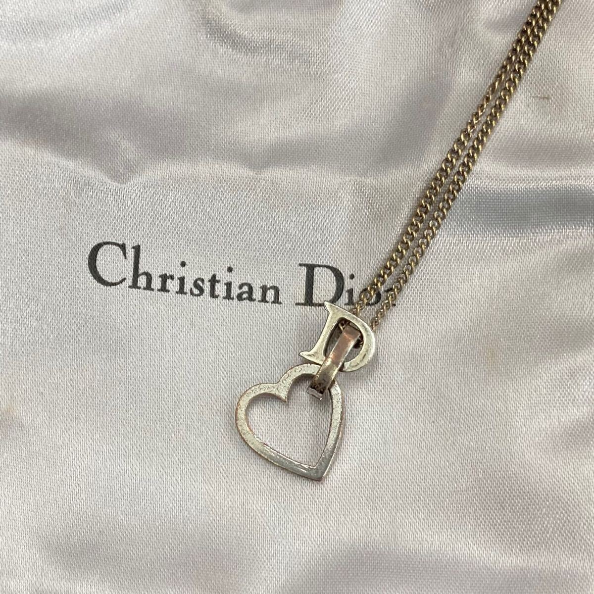 Christian Dior クリスチャンディオール ネックレス ハート ロゴ アクセサリー シルバーカラー 保存袋 ブランド 人気_画像1