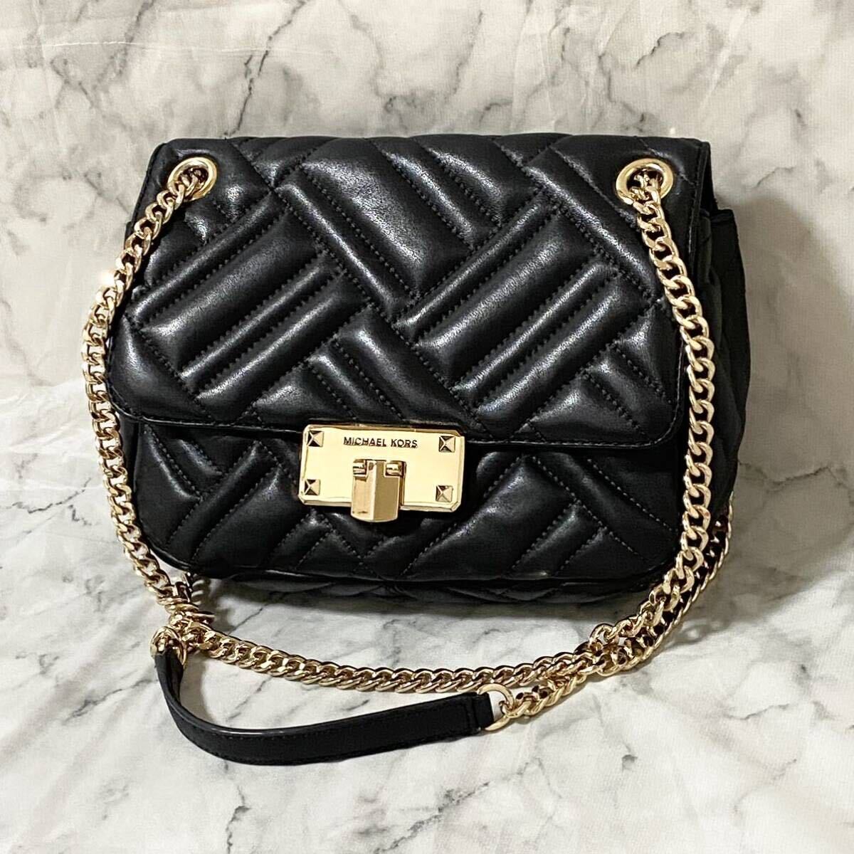 1円【美品／送料最安値】マイケルコース MICHAEL KORS・ゴールドチェーンショルダーバッグ 肩掛け斜め掛け キルティングレザー ブラック系_画像1