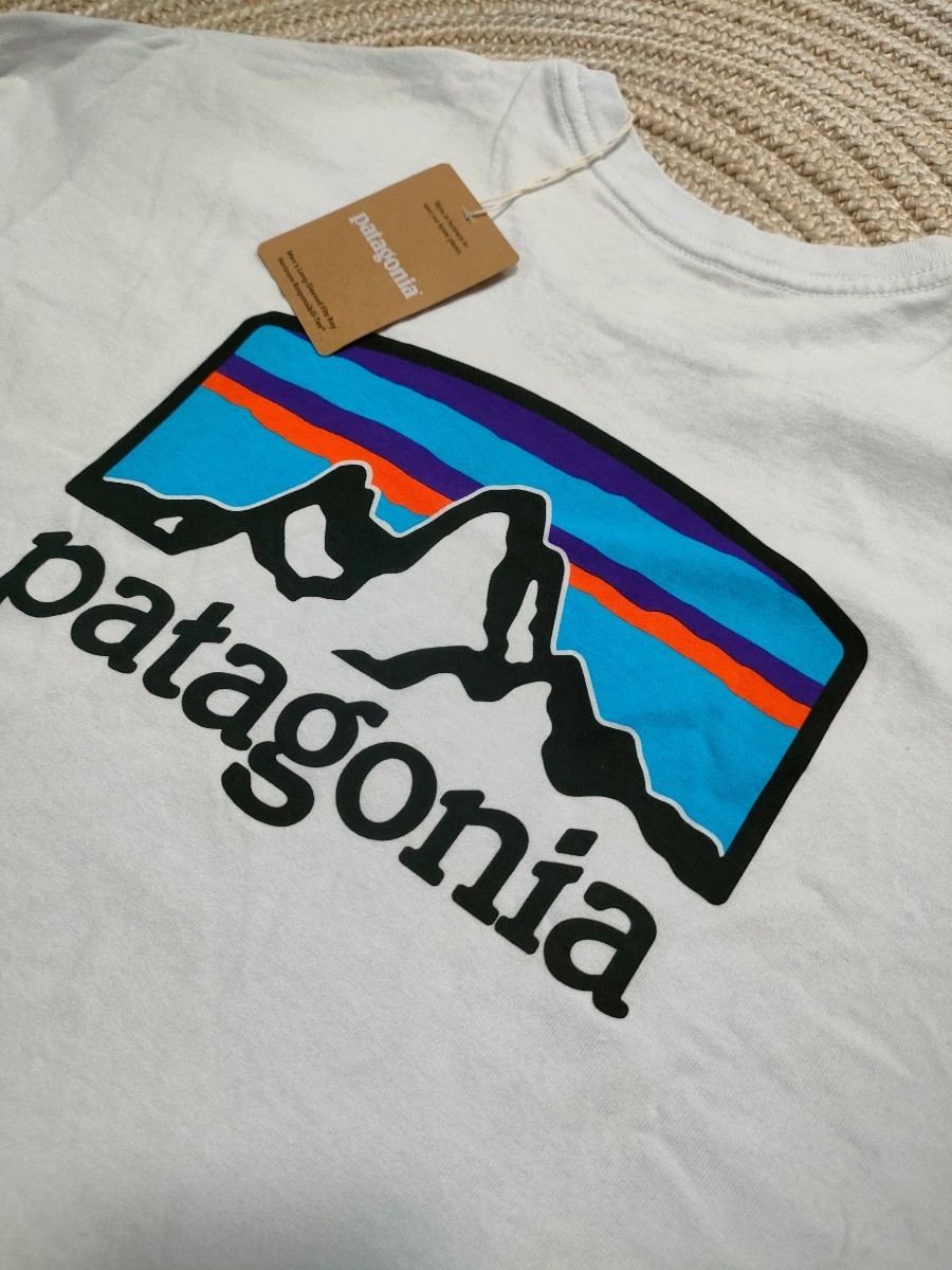 新品 未使用 patagonia パタゴニア バックロゴ ロンＴ XL ホワイト 白 長袖 Tシャツ 現行モデル メンズ _画像2