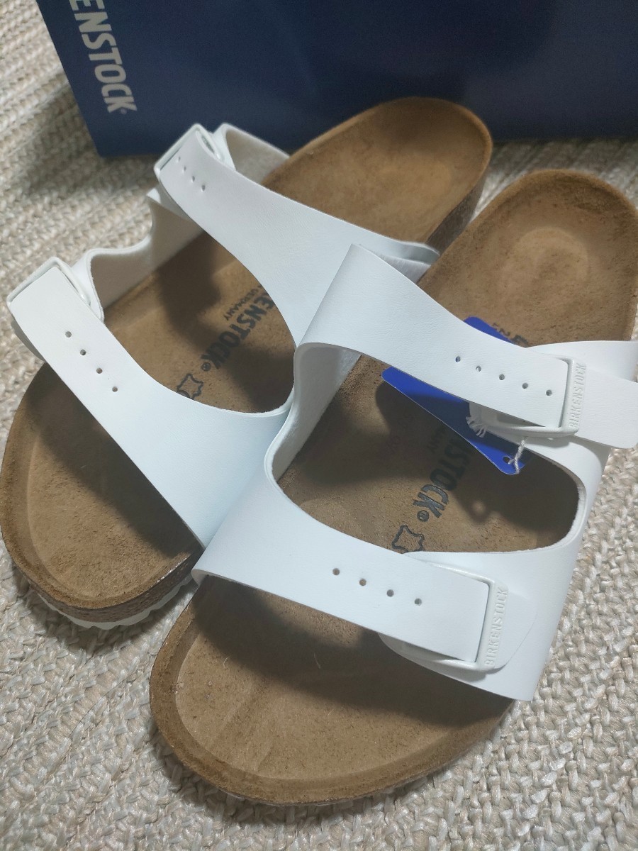 新品 BIRKENSTOCK ビルケンシュトック NEVADA ネバダ 27cm 42 白 ホワイト サンダル 正規品 レギュラーフィット レザー ドイツ製_画像3