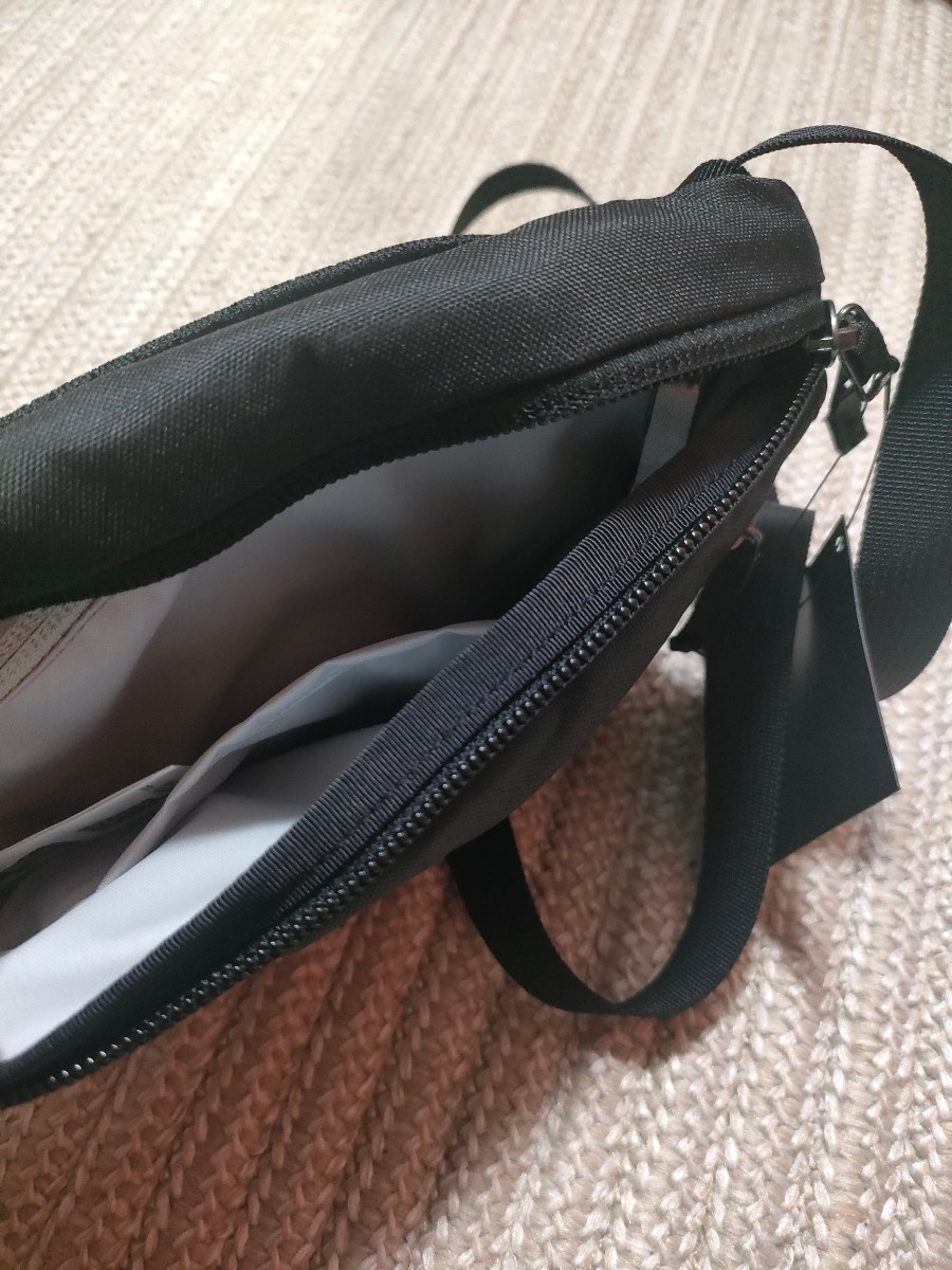  new goods unused Arc'teryx man tis1 black black ARC\'TERYX shoulder bag belt bag MANTIS 1.5L domestic regular goods 