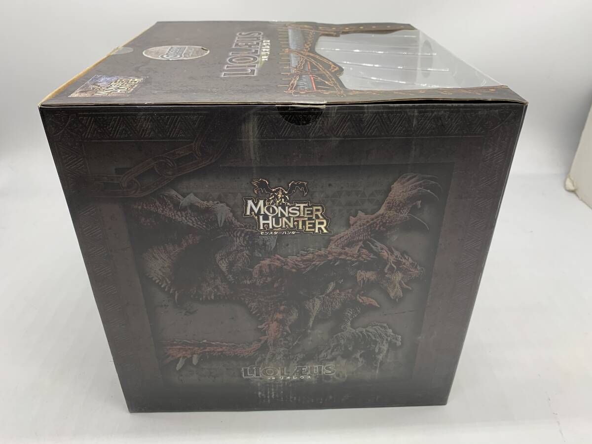  Junk Capcom Monstar Hunter silver fire dragon rio re light ( rare kind ) figure * box water wet ( large ) CAPCOM MonsterHunter Silver Rathalos