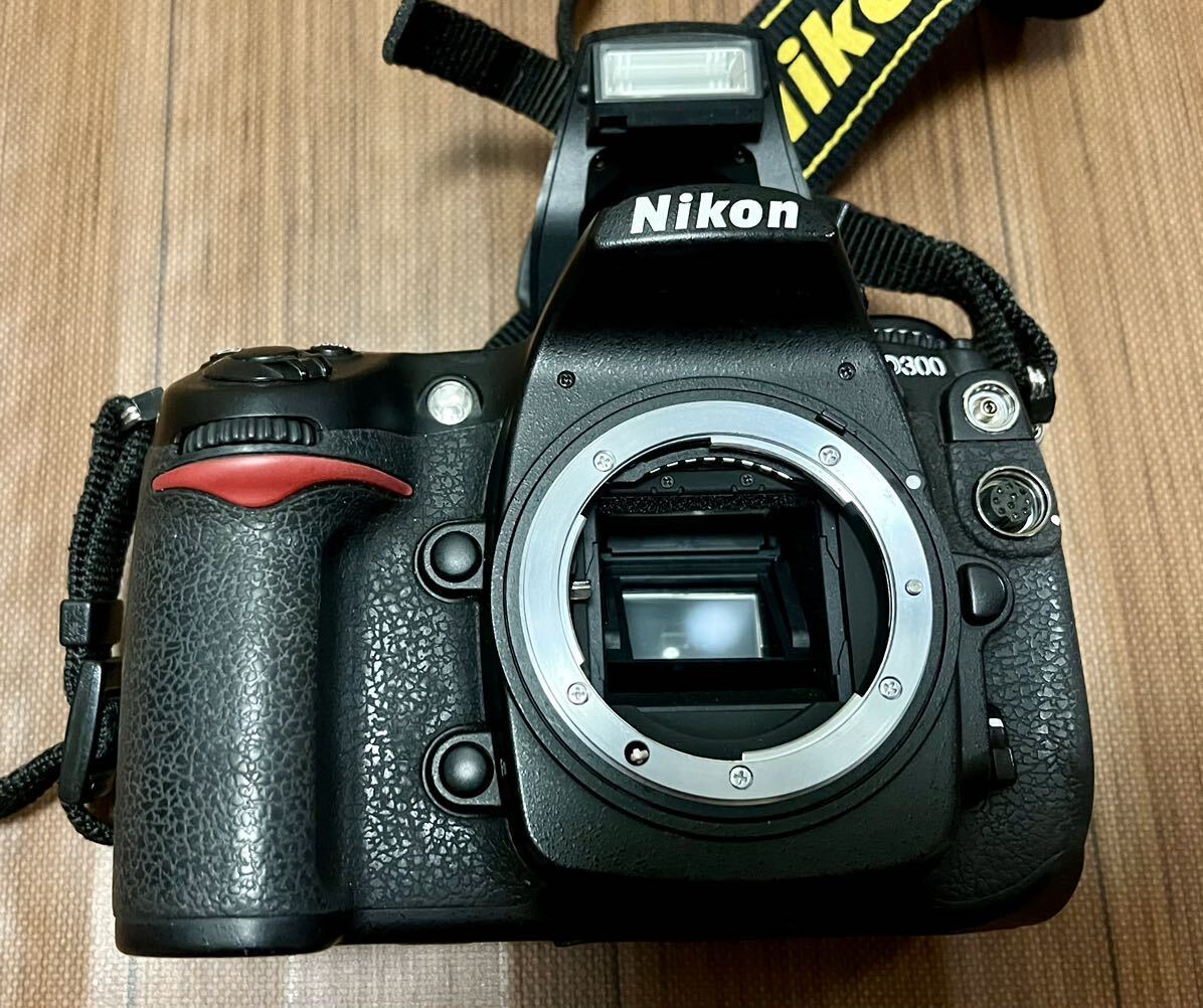 Nikon ニコン D300 ボディ ストラップ 取説付き ジャンク_画像8
