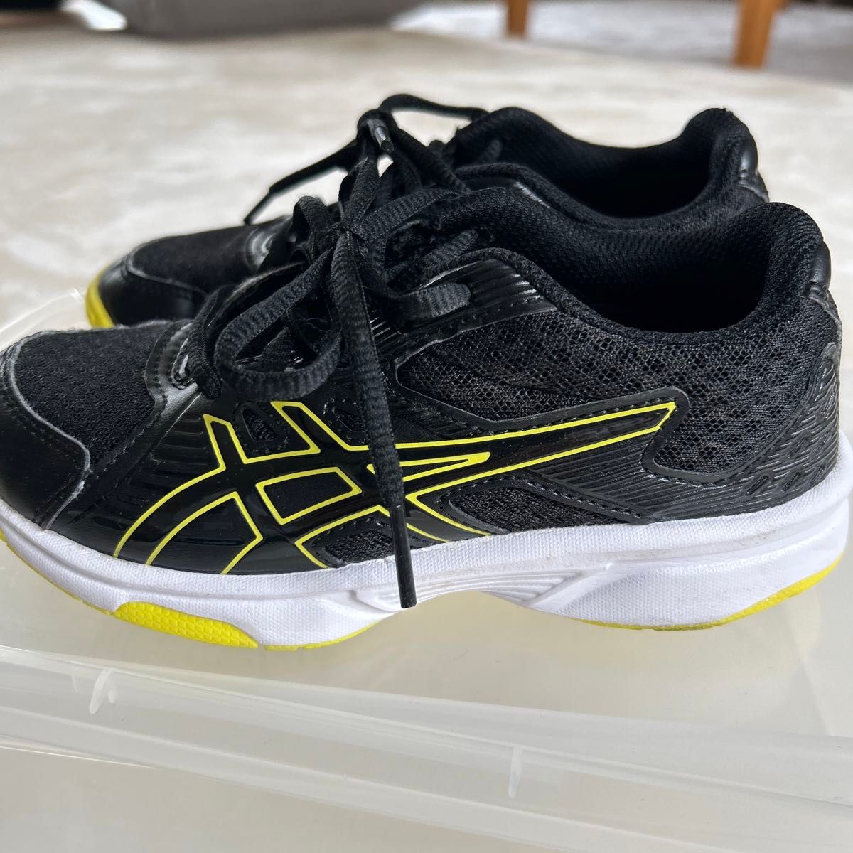 asics バレーボール用Jr. スニーカー