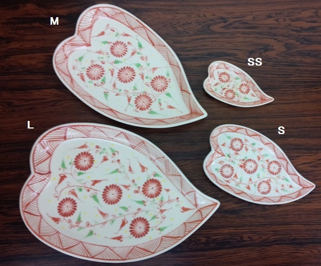 バッチャン焼き　ハート型皿Ｍサイズ（赤菊柄）_画像4