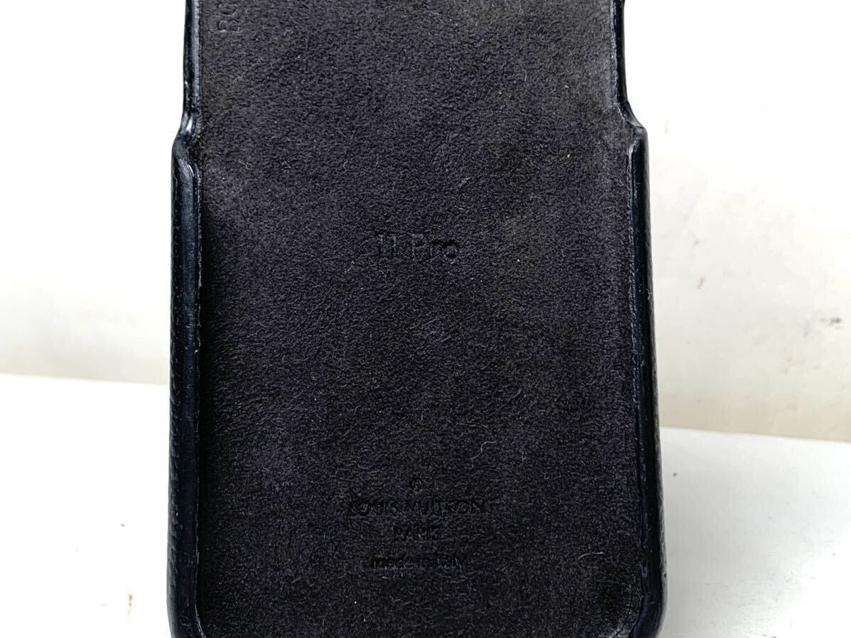  美品　1円 LOUIS VUITTON ルイヴィトン M69094 モノグラム バンパー iPhone 11pro対応 アイフォンケース ネイビー系×ブラック系 _画像4