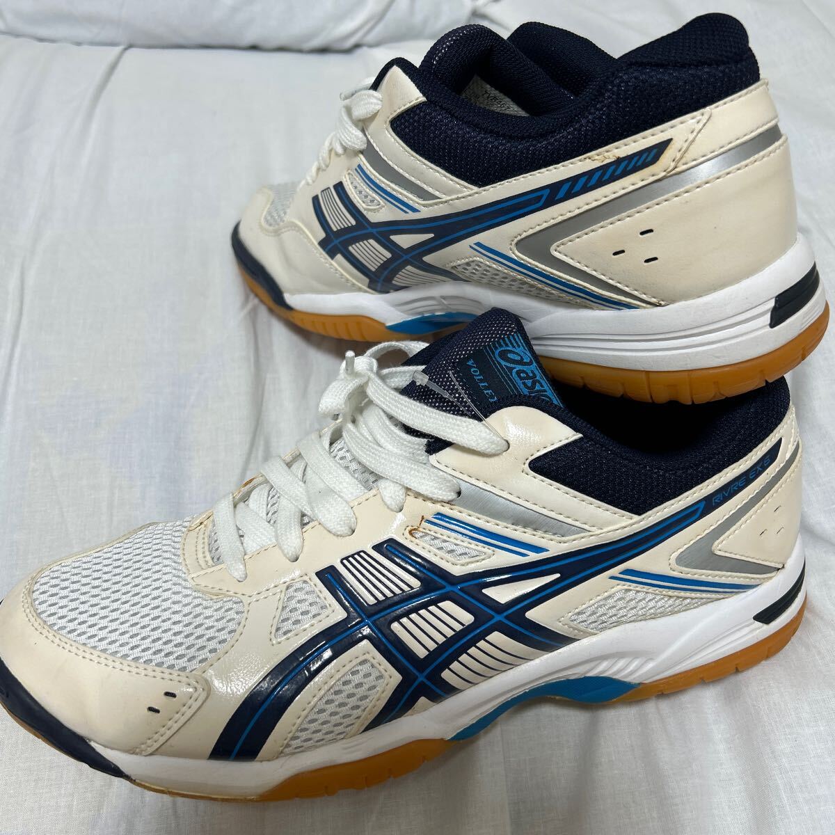 未使用！試着のみ！asics アシックス バレーボールシューズ　ローテリブレEX6 TVR467 28㎝定価7590円_画像1