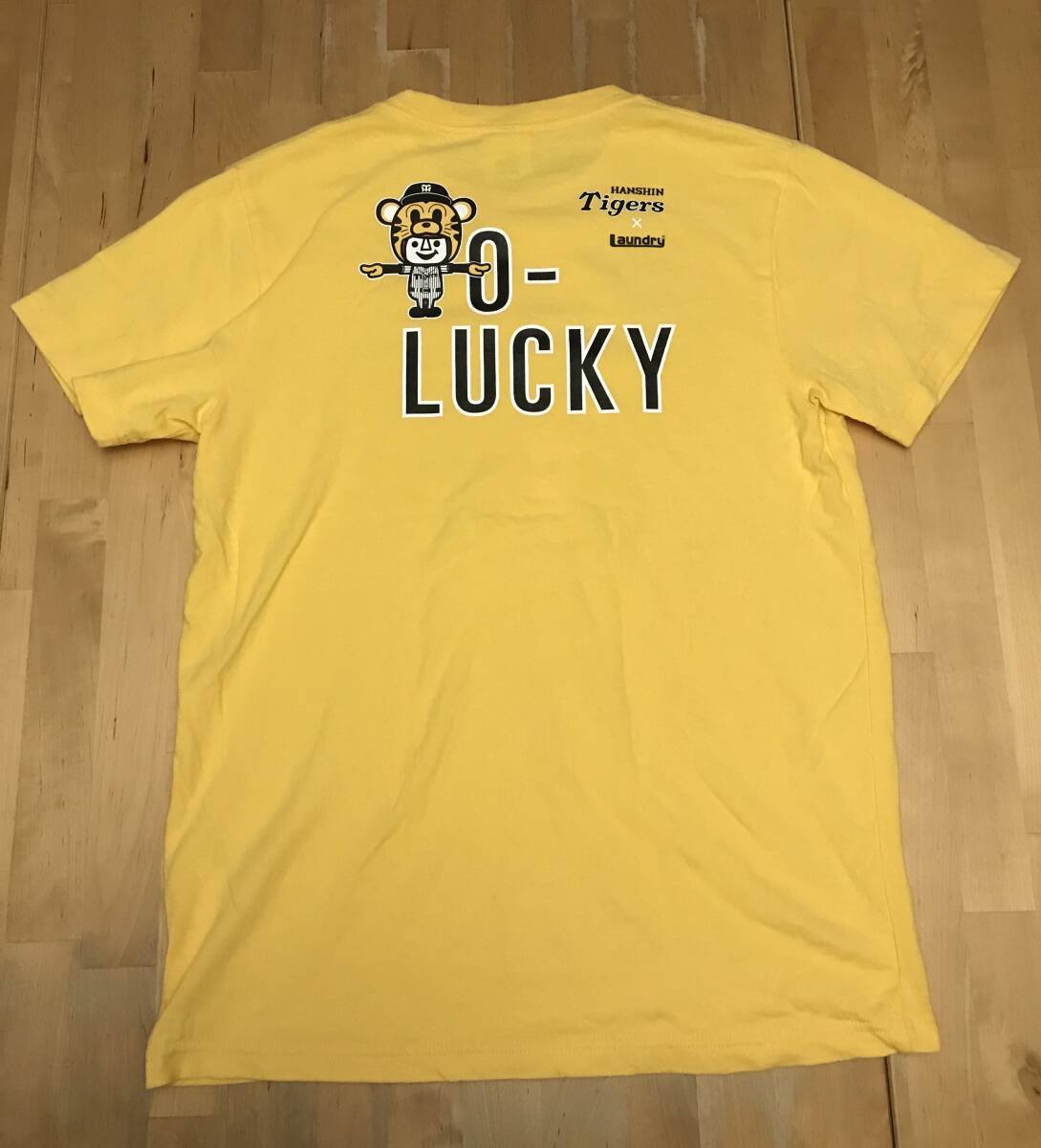 古着　Laundry 阪神タイガース Tigers Tシャツ　Sサイズ　イエロー　黄色　野球　応援　コラボ
