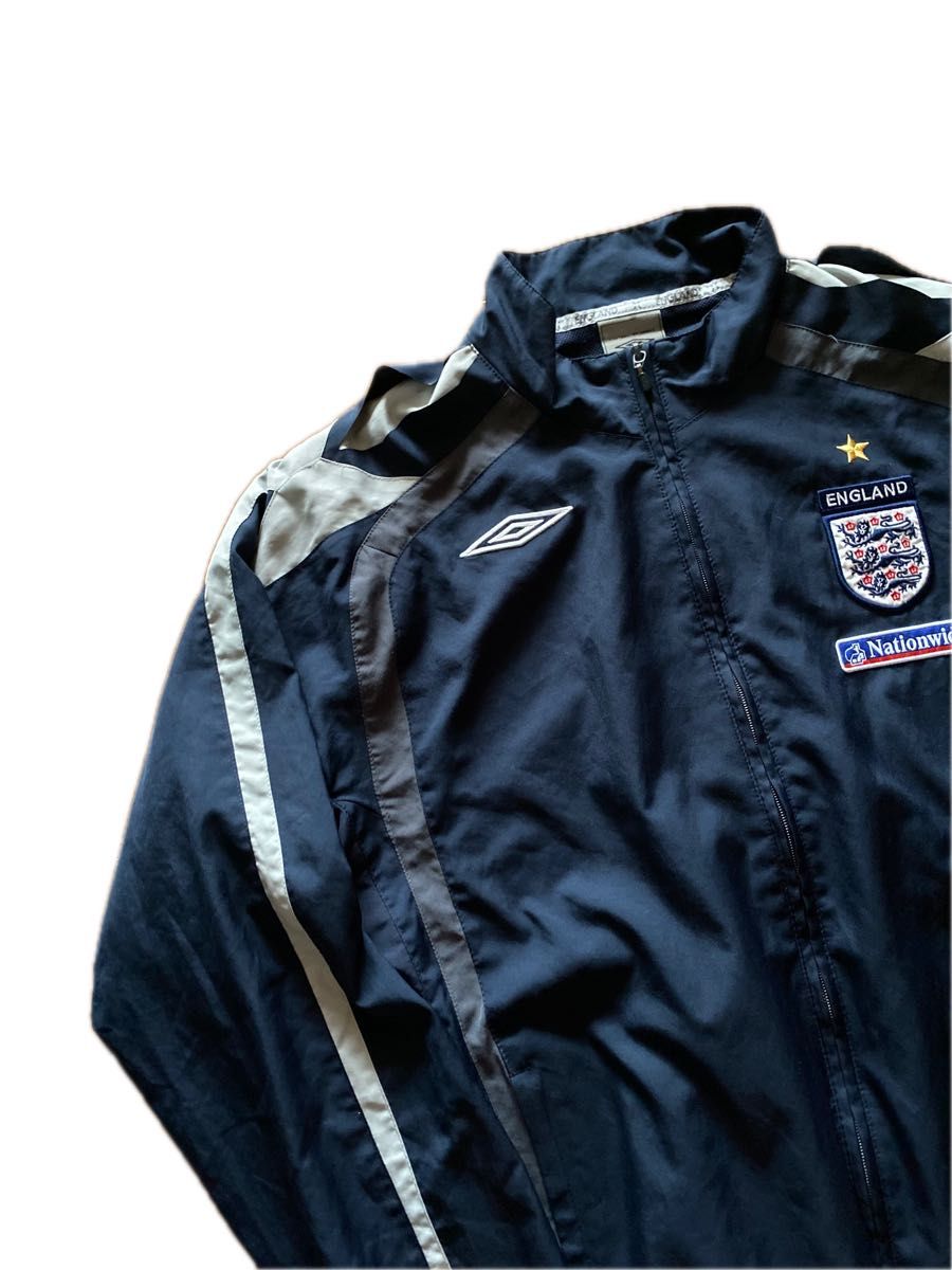 超レア古着】UMBRO×イングランド代表/セットアップ/XL 在原 超レア古着】UMBRO×イングランド代表/セットアップ/XL 在原