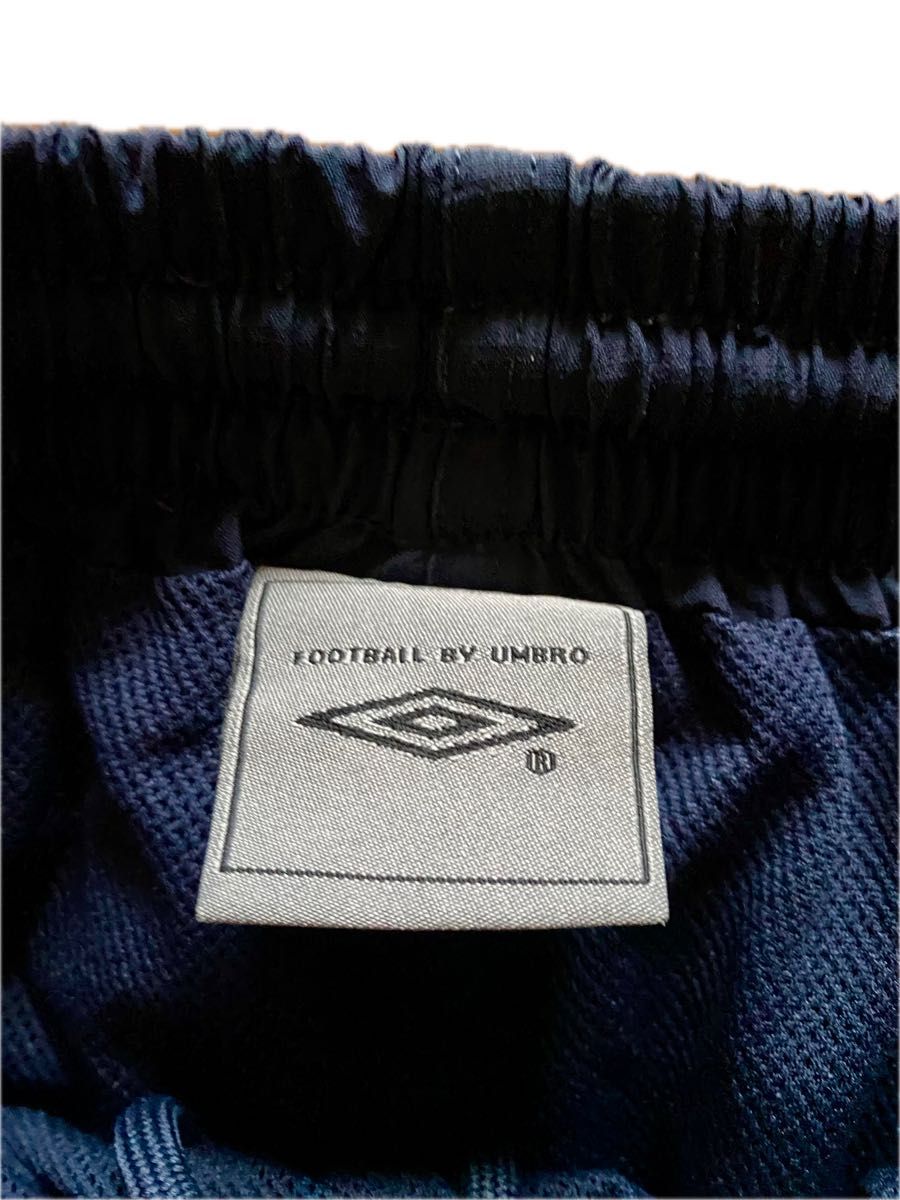 超レア古着】UMBRO×イングランド代表/セットアップ/XL 在原 超レア古着】UMBRO×イングランド代表/セットアップ/XL 在原