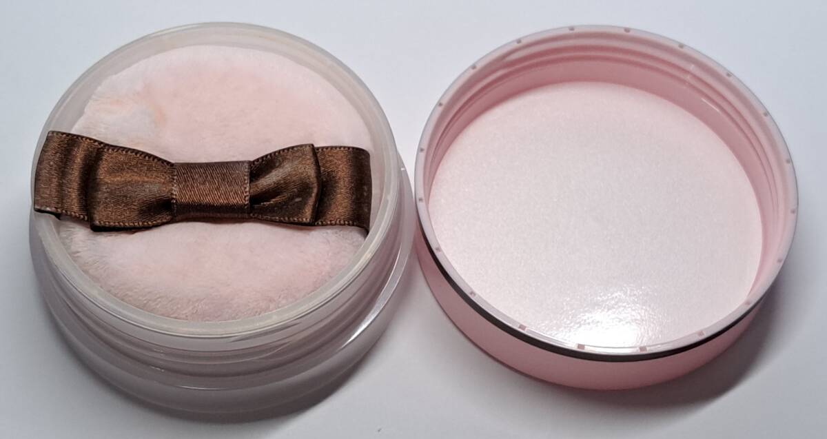 [ tester ] Kao Sofina Premavista cosmetics mochi real feeling powder ①