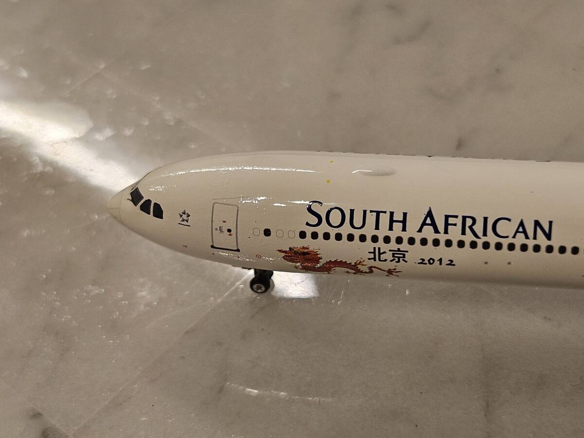 1/400 Phoenix フェニックス South African Airways 南アフリカ航空 "北京五輪 2012" ZS-SNG Airbus A340-600_画像7